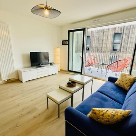 Charming New Flat With Balcony Appartement La Rochelle  Buitenkant foto
